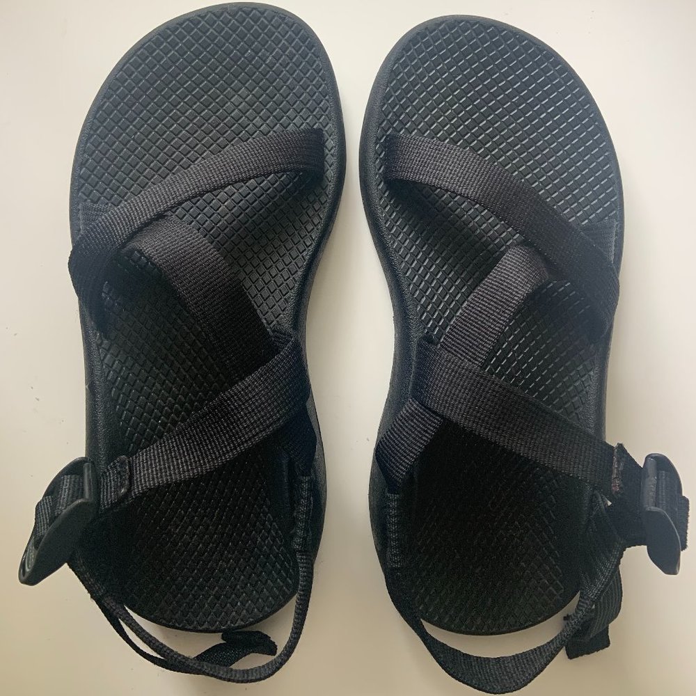 Black Single Strapped Chacos